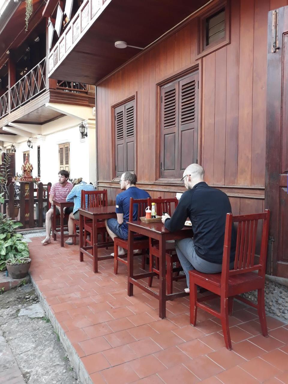 Silikhane Guesthouse ルアンパバーン エクステリア 写真